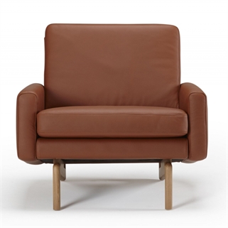 Kragelund Furniture | Egsmark lænestol | Cognac læder